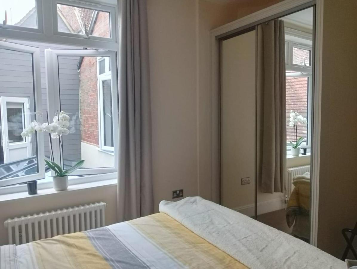Catherine Street Apartments Salisbury Esterno foto